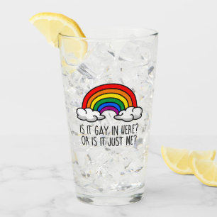 IST ES HIER GESCHIEHT ODER IST ES NUR ICH GLAS