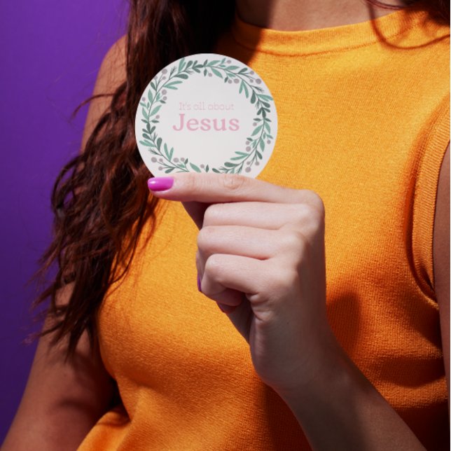 It’s All About Jesus – Pastel Christmas Wreath  Runder Aufkleber (Von Creator hochgeladen)