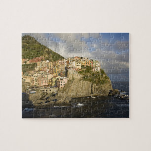 Italien, Cinque Terre, Manarola. Dorf auf der Klip Puzzle