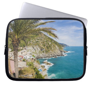 Italien, Cinque Terre, Vernazza, Hillside Town Laptopschutzhülle