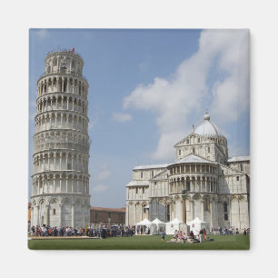Italien, Pisa. Mietturm von Pisa und Magnet