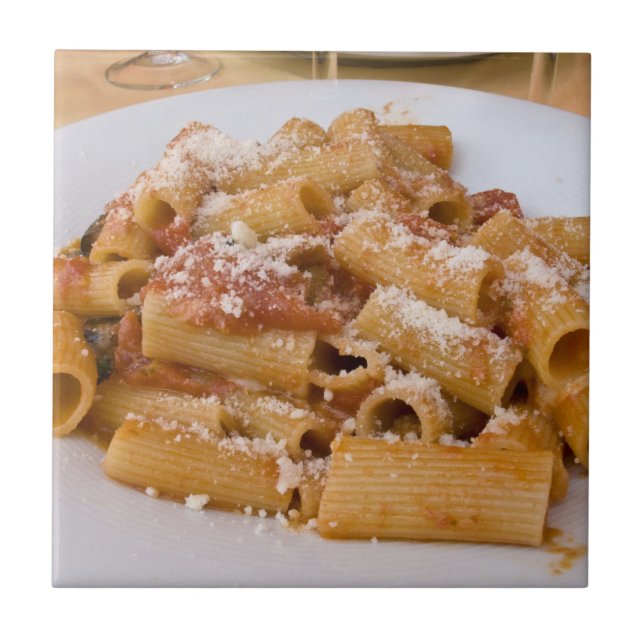 Italien, Positano. Anzeigetafel von Rigatoni Fliese (Vorderseite)