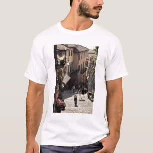 Italien, Provinz Como, Bellagio. Salita 2 T-Shirt