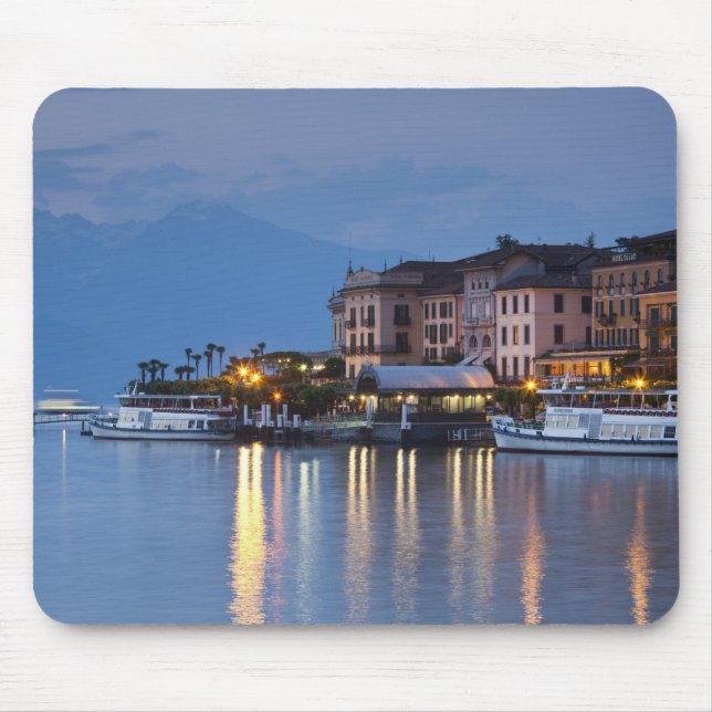 Italien, Provinz Como, Bellagio. Stadtsicht, Mousepad (Vorne)