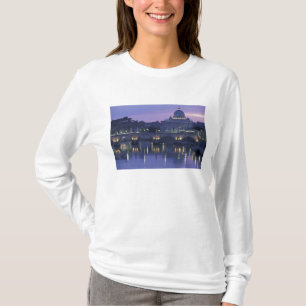 Italien, Rom Petersdom und Ponte Sant Angelo, T-Shirt
