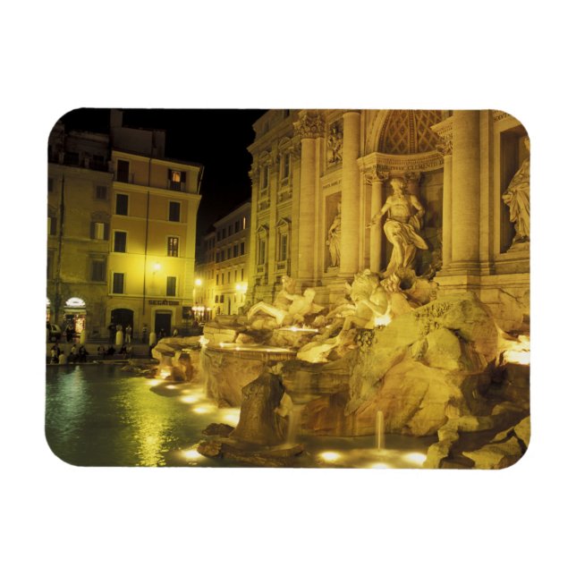 Italien, Rom. Trevi-Brunnen in der Nacht. Magnet (Horizontal)