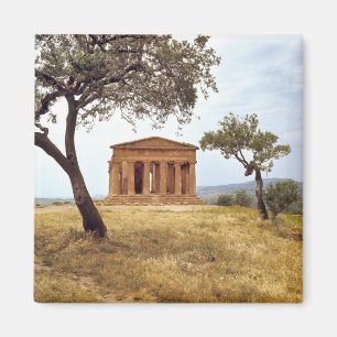 Italien, Sizilien, Agrigento. Die Ruinen der 2 Magnet
