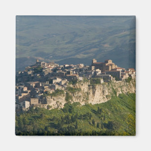 Italien, Sizilien, Enna, Calascibetta, Morgenansic Magnet