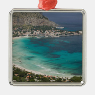 Italien, Sizilien, Mondello, Sicht auf den Strand  Ornament Aus Metall