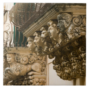 ITALIEN, Sizilien, NOTO: Die schönste Barockstadt Fliese