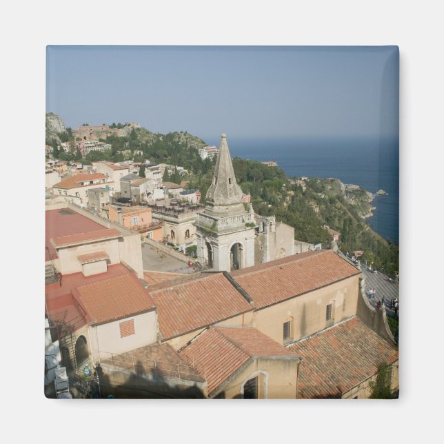 ITALIEN, Sizilien, TAORMINA: Aussicht auf Piazza I Magnet (Vorne)