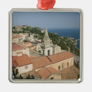 ITALIEN, Sizilien, TAORMINA: Blick auf die Piazza  Silbernes Ornament
