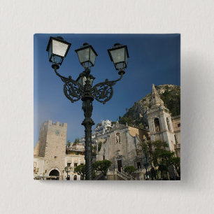 ITALIEN, Sizilien, TAORMINA: Piazza iX Aprile, San Button