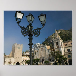 ITALIEN, Sizilien, TAORMINA: Piazza iX Aprile, San Poster
