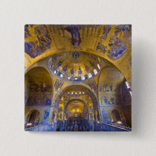 Italien, Venedig. Innenraum der Kathedrale St. Mar Button