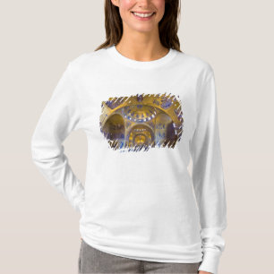 Italien, Venedig. Innenraum der Kathedrale von St. T-Shirt