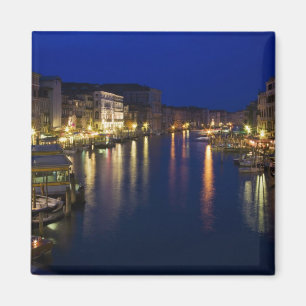 Italien, Venedig, Nachtansicht entlang des Grand 2 Magnet