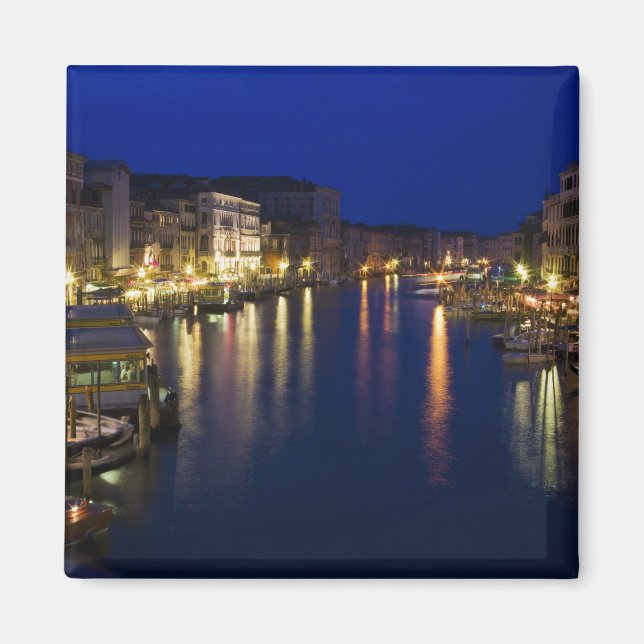 Italien, Venedig, nächtlicher Blick entlang des Gr Magnet (Vorne)