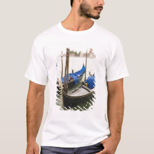 Italien, Venedig, Selektiver Fokus von Gondola in  T-Shirt