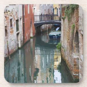 Italien, Venedig, Spiegelungen und kleine Brücke v Untersetzer