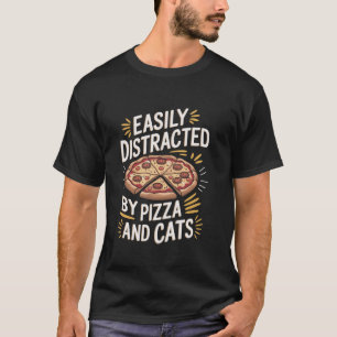 Italienischer Pizza-Liebhaber leicht abgelenkt von T-Shirt