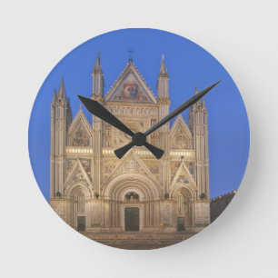 Italy, Umbria, Orvieto, Orvieto Cathedral Runde Wanduhr