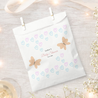 It's a Girl Cute handdrawn butterflies Baby Shower Geschenktütchen