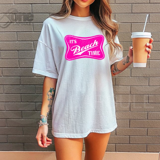 It's Beach Time T-Shirt – Retro Pink Summer Shirt  (Von Creator hochgeladen)