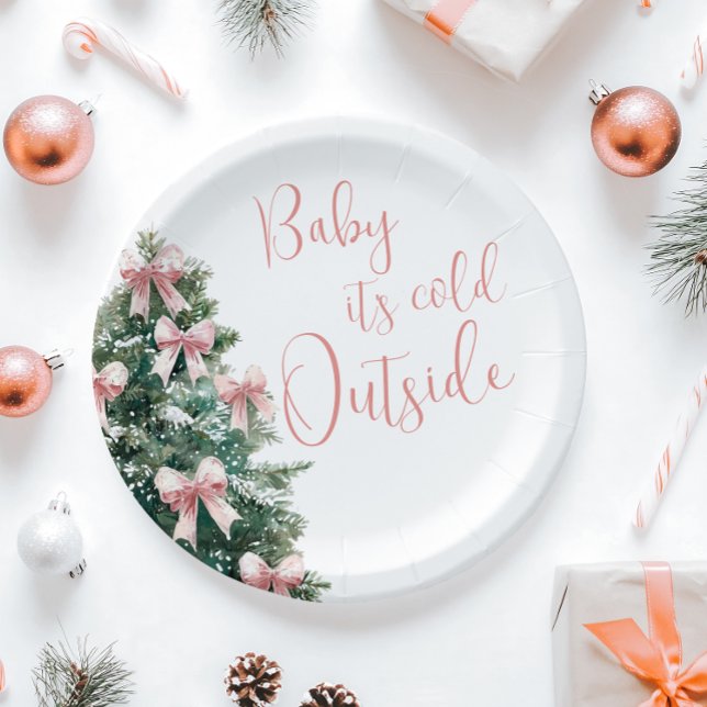 It's Cold Outside Winter Pink Bow Girl Baby Shower Pappteller (Von Creator hochgeladen)
