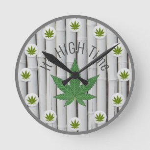 It's High Time Weed Leaf White Bamboo Custom Runde Wanduhr