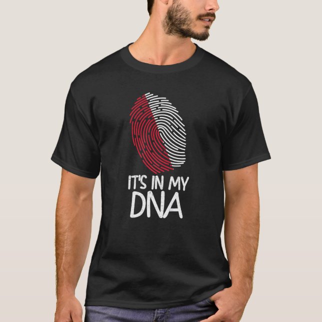 It's In My DNA  Proud Polish Flag Fingerprint T-Shirt (Vorderseite)