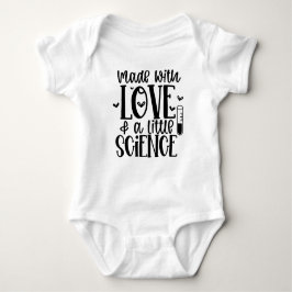 IVF Baby "made with Liebe & science" Baby Strampler