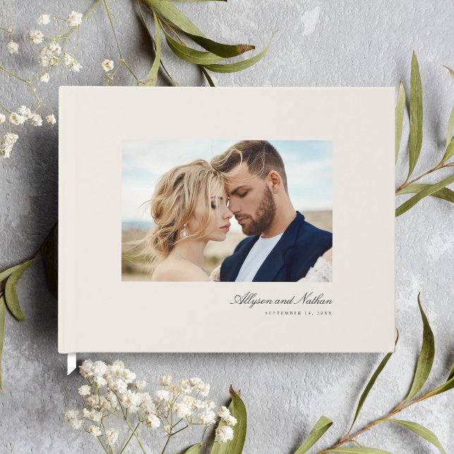 Ivory Elegant Modernes einfaches Skript-Foto Hochz Gästebuch (Von Creator hochgeladen)