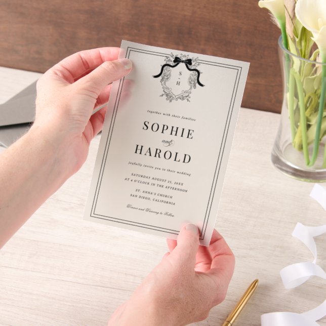 Ivory French Crest Monogram Wedding (Handgehalten)