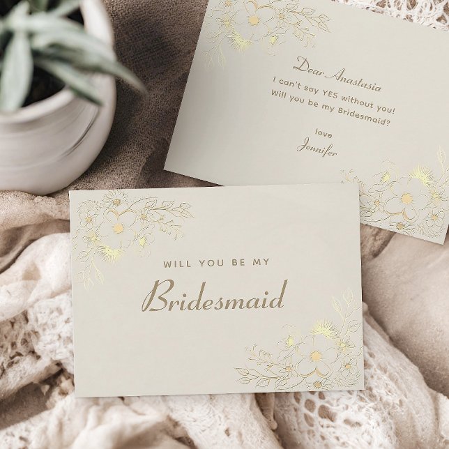 ivory Gold Floral Bridesmaid Vorschlag Card Einladungspostkarte (Von Creator hochgeladen)