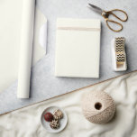 Ivory Solid Color Geschenkpapier<br><div class="desc">Vollfarbiges Papier in einer großen Farbvielfalt für alle Ihre Hochzeitsgeschenke und Duschgeschenke. Die Farben für 2025 sind dunkel und fett,  und das ist es,  was Sie in meinen neuesten Designs mit Farbnamen von verschiedenen Designfirmen finden werden.</div>