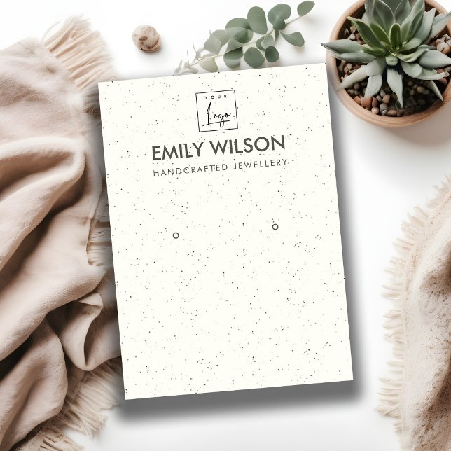 IVORY WHITE KERAMIK TEXTURE EARRING DISPLAY LOGO VISITENKARTE (Von Creator hochgeladen)