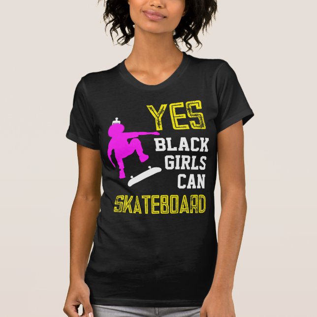 JA GIRLS KÖNNEN SKATEBOARD Afro Skater Girl T-Shirt (Vorderseite)