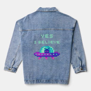 Ja, ich glaube, Alien Flying UFO Spaceship Pixel A Jeansjacke
