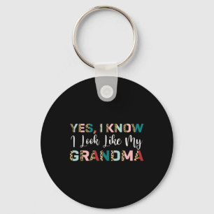 Ja, ich weiß, ich sehe aus wie meine Oma Leopard M Schlüsselanhänger