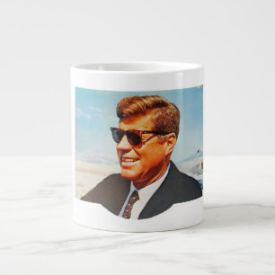 Jack Kennedy in Sonnenbrille Jumbo-Tasse