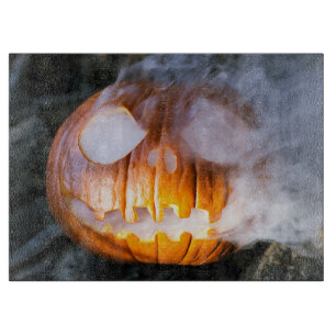 Jack-o-Lantern des kopflosen Pferdes Kopf an Flamm Schneidebrett