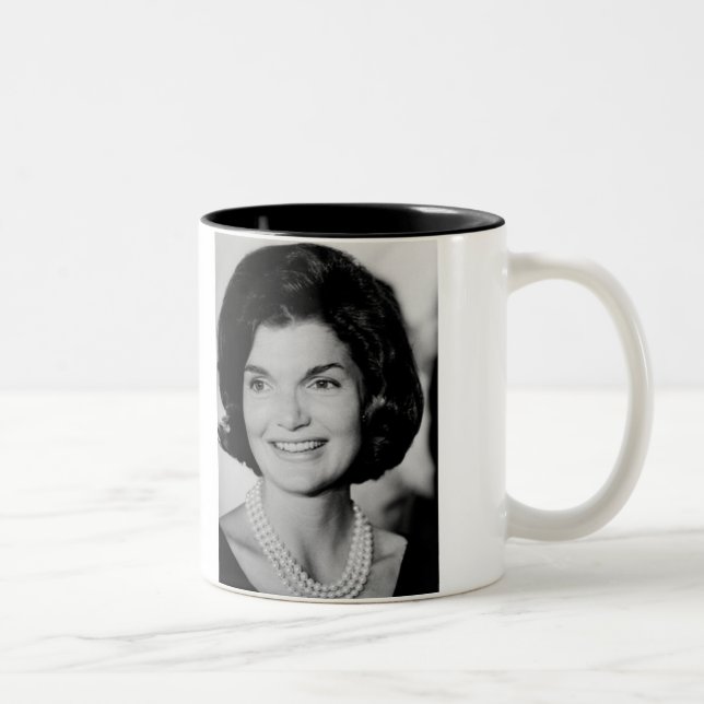 Jackie Kennedy Zweifarbige Tasse (Rechts)