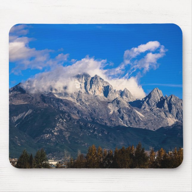 Jade Dragon Snow Mountain Mousepad (Vorne)