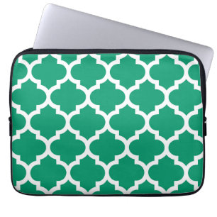 Jade Green White marokkanische Quatrefolienmuster  Laptopschutzhülle