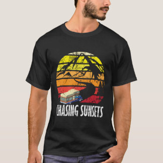 Jagen von Sonnenuntergängen Rv Camping Rving Campe T-Shirt