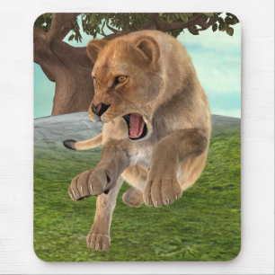 Jagende Löwin Mousepad