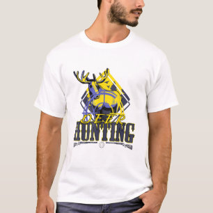 Jäger und Tierarten und Gewehre, die von Hirschen T-Shirt