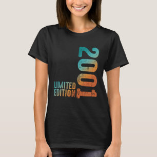Jahr 2001 Geburtshilfe Vintage Ästhetik 2001 Seit T-Shirt