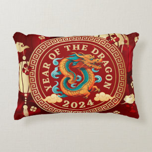 Jahr des Drachen 2024   Chinesisches Zodiakzeichen Dekokissen